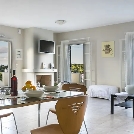 Apartment Isalos