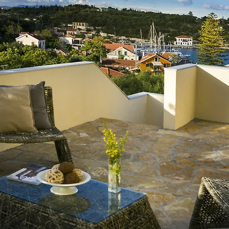 Apartment Isalos